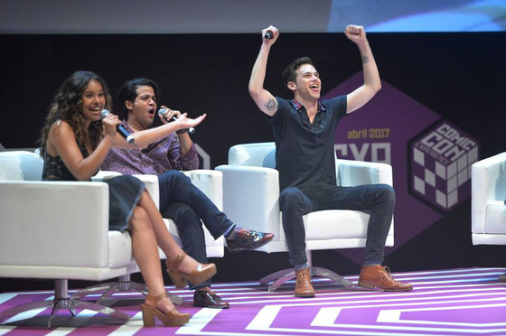 Alisha Boe, Christian Navarro, Brandon Flynn, CCXP 2017 Recife Alisha Boe, Christian Navarro, Brandon Flynn, CCXP 2017 Recife